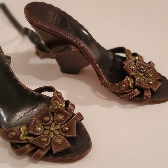 COPY - COPY - 👡 MOSCHINO sandals - Picture 4 of 8